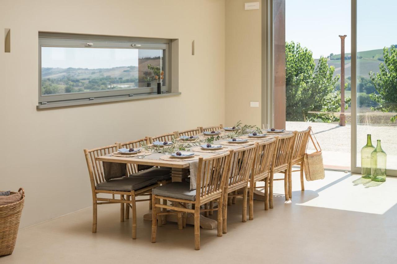 לינה וארוחת בוקר צ'ינגולי Casale Tre Gelsi מראה חיצוני תמונה
